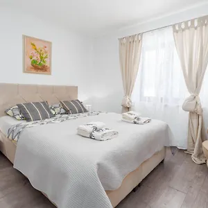 Alex Deluxe On Apartament