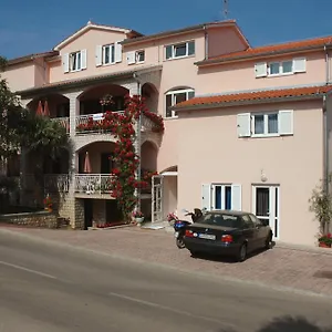 House Marić Apartament
