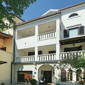 Maras Apartman